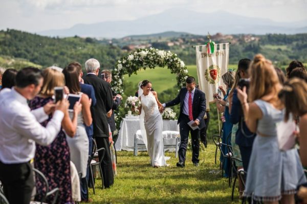 Civil ceremony overlooking the Orcia valley
